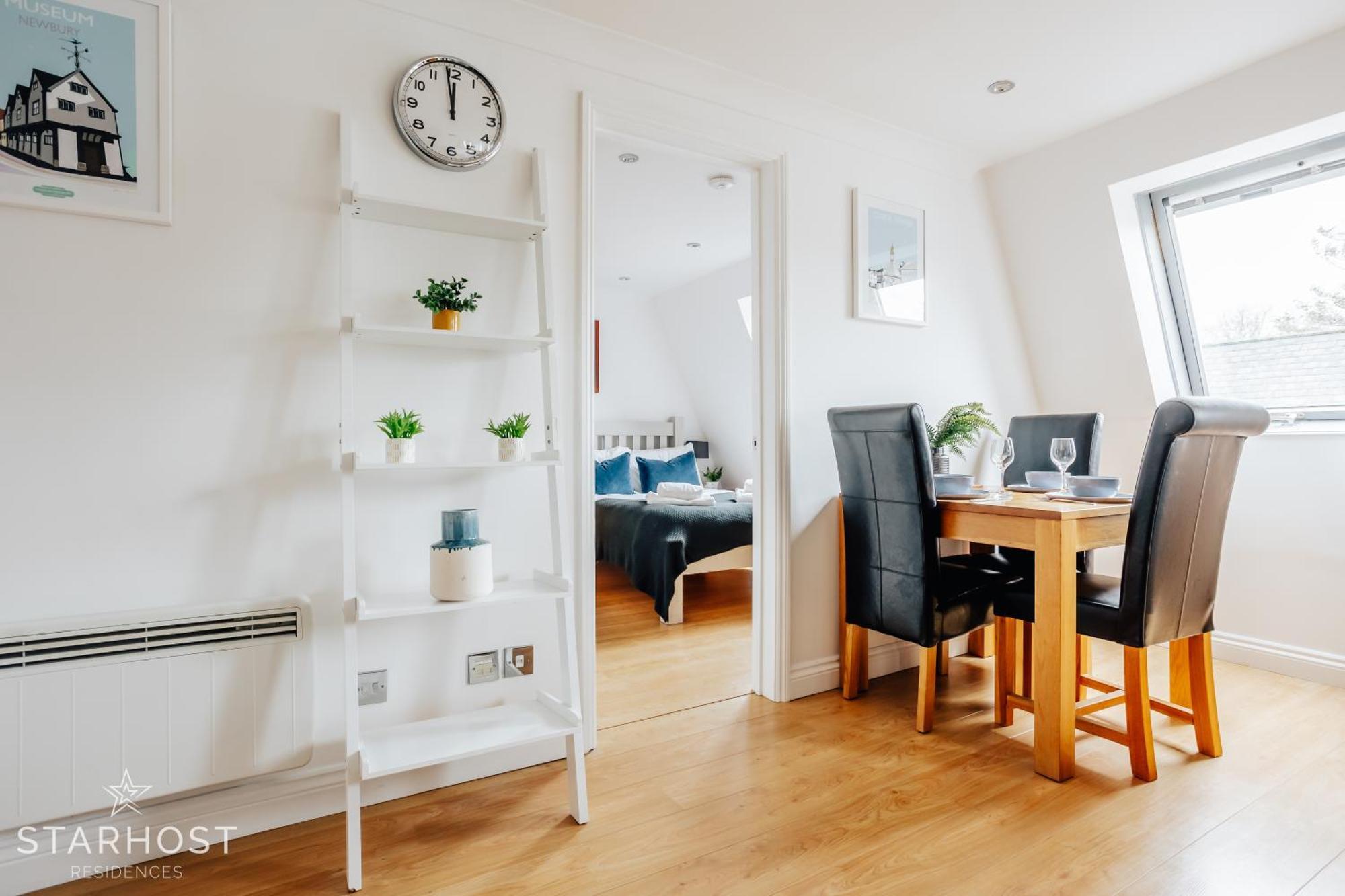 Central 3 Bed Apartment At Regents Court, Newbury Newbury  Luaran gambar