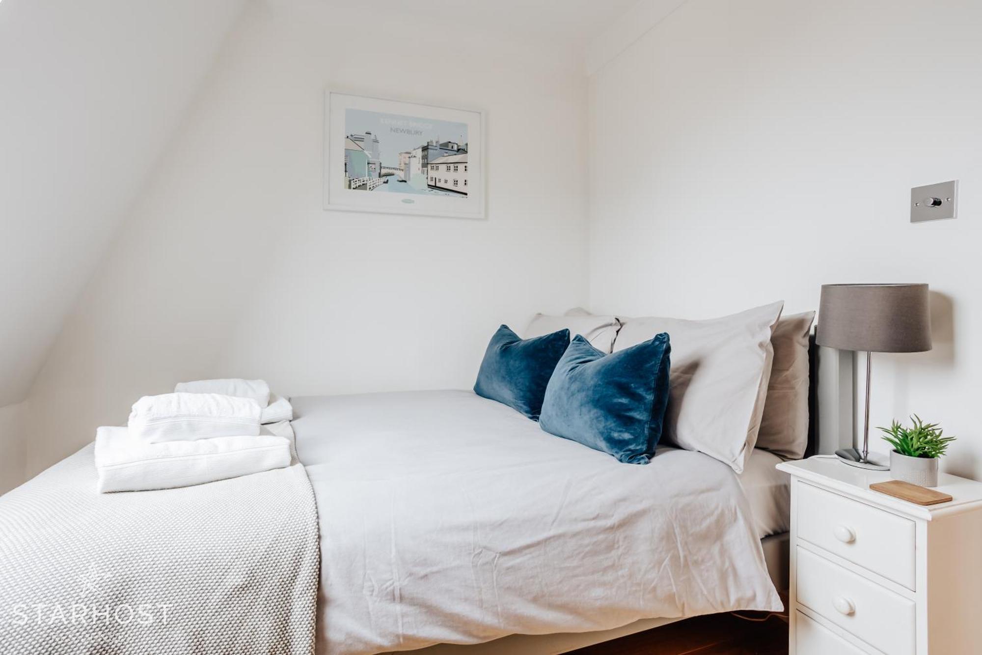 Central 3 Bed Apartment At Regents Court, Newbury Newbury  Luaran gambar