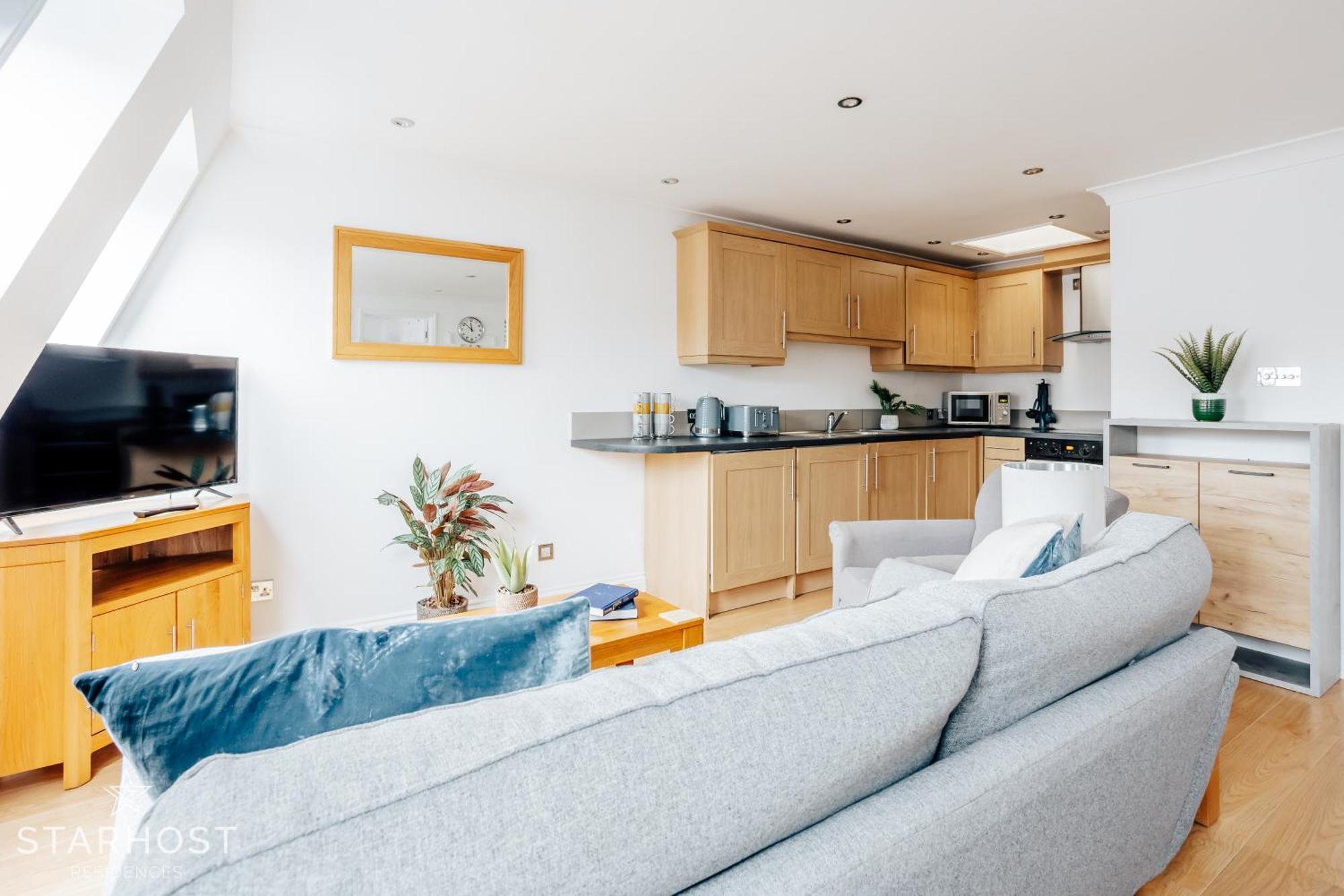 Central 3 Bed Apartment At Regents Court, Newbury Newbury  Luaran gambar