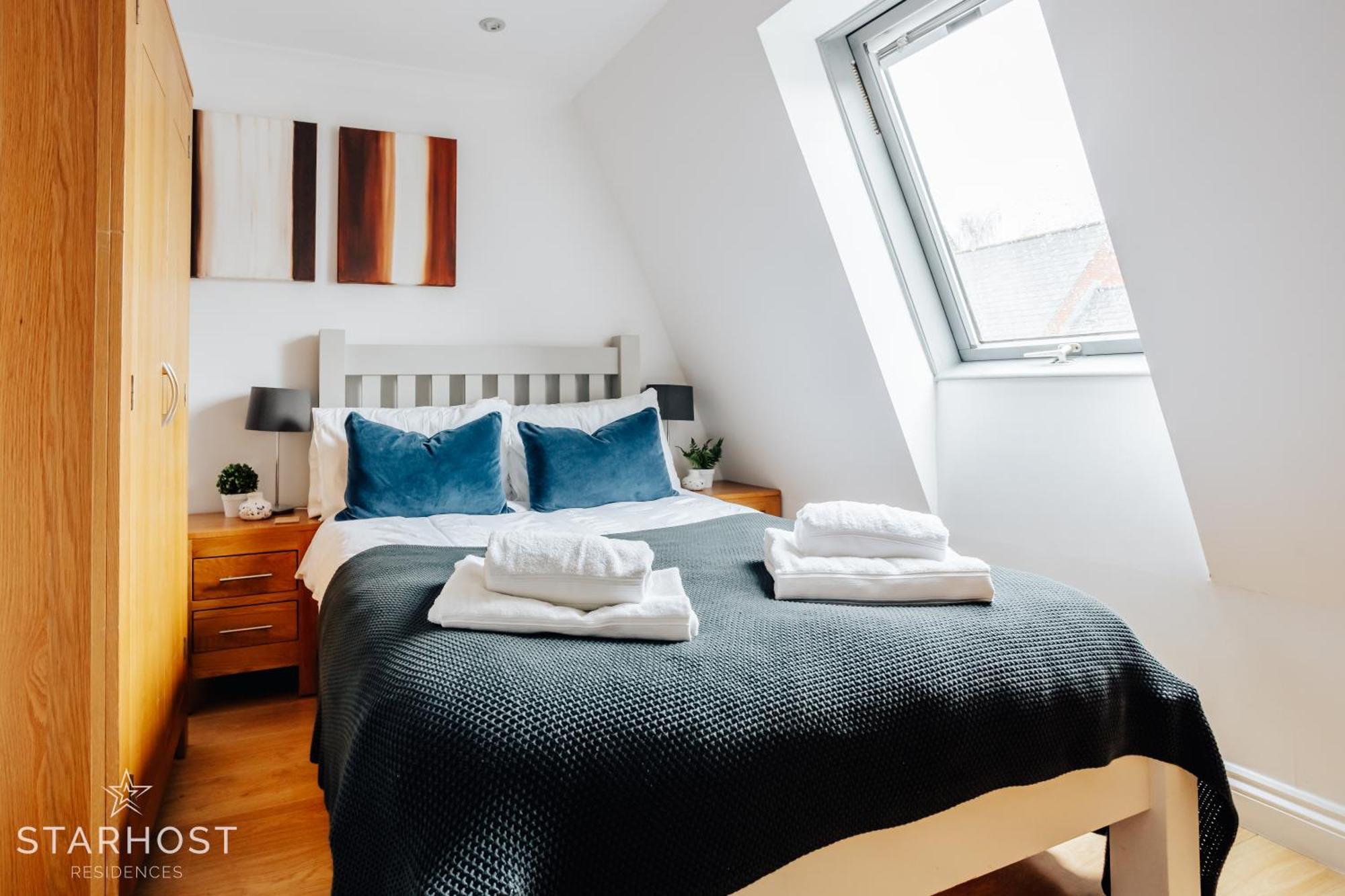 Central 3 Bed Apartment At Regents Court, Newbury Newbury  Luaran gambar