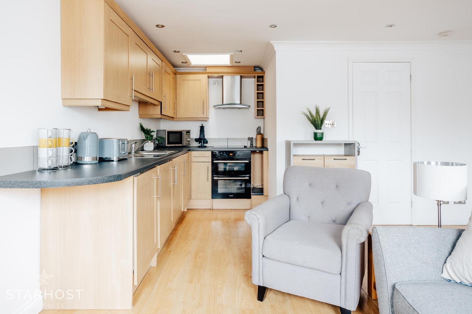 Central 3 Bed Apartment At Regents Court, Newbury Newbury  Luaran gambar