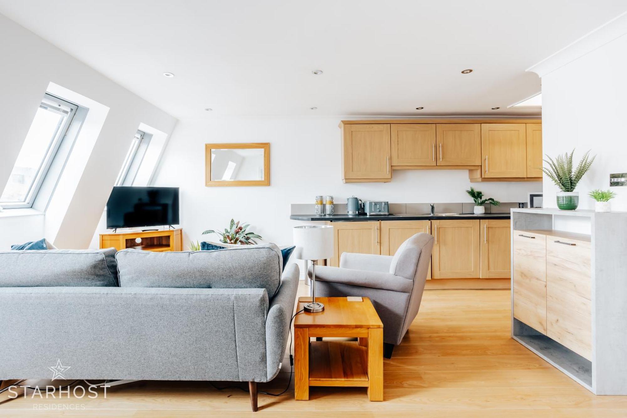 Central 3 Bed Apartment At Regents Court, Newbury Newbury  Luaran gambar